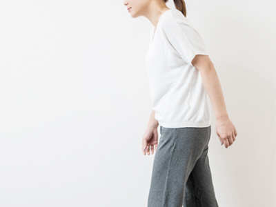 歩き方がおかしい